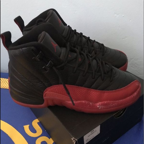 Jordan 12 Flu Game - Picture 2 of 3